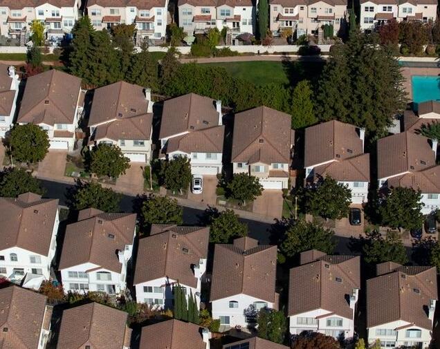美国部分地区看到了巨大的房屋净值收益其他人则感到沮丧