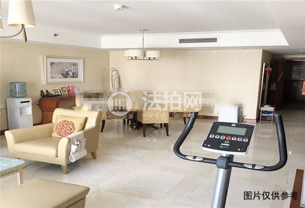 房子拍卖朝阳棕榈泉国际公寓8号楼20层2301室