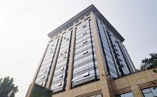 北京东城区国瑞城西区3楼13层1305号公寓